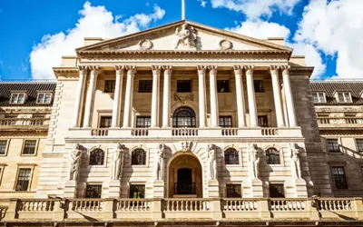 Bank of England holds rates steady as inflation pressures persist