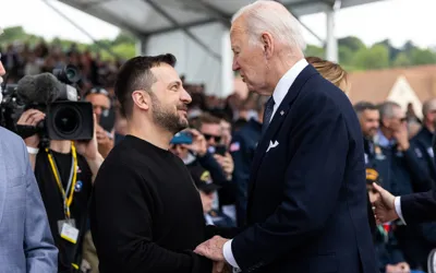 Biden apologizes to Zelensky for delay in weapon shipments