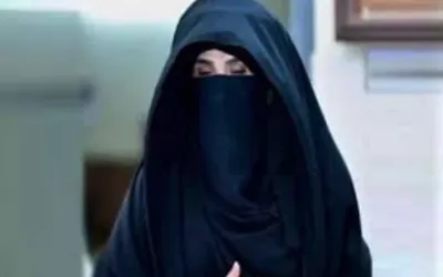 Bushra Bibi moves IHC for suspension of sentence in Iddat case