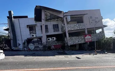 Powerful 7.8-magnitude earthquake in Philippines kills 32