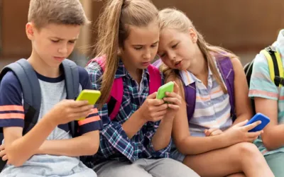 UK to ban social media access for under-16s
