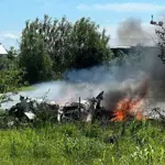 US Missouri plane crash kills pilot and 11 skydivers