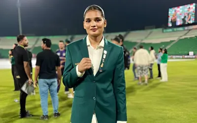 Pakistan boxer Fatima Zahra wins historic Commonwealth Games bronze medal