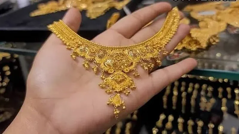 Gold prices witness sharp decline in local markets - Gold Price, Jewellers Association, Silver Price