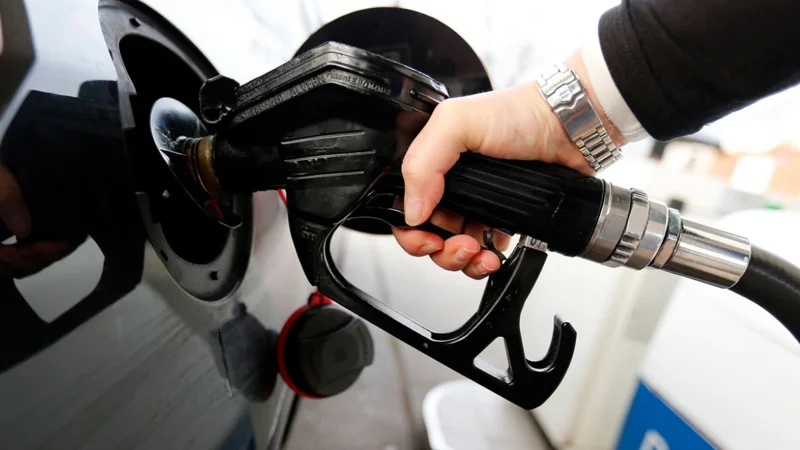 Expected petrol and diesel prices in Pakistan - August 1, 2024