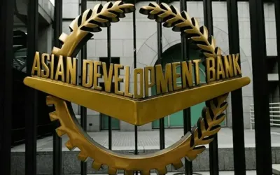 Pakistan signs $700m policy-based loan agreement with ADB