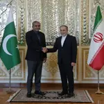 Mohsin Naqvi meets Iran FM Abbas Araghchi in Tehran