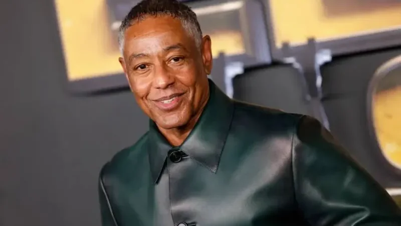 Giancarlo Esposito
