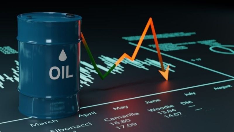 Oil prices drop after Trump signals Iran talks