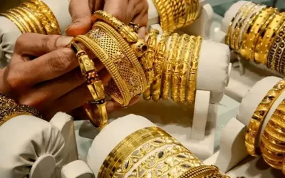 Pakistan's gold rate jumps to Rs. 442,636 per tola