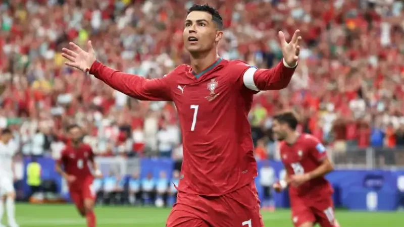 Ronaldo makes history as Portugal beat Uzbekistan 5-0 in world cup