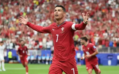 Ronaldo makes history as Portugal beat Uzbekistan 5-0 in world cup