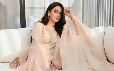 Saba Qamar Explains Her 'Odd Habit' of Sniffing People