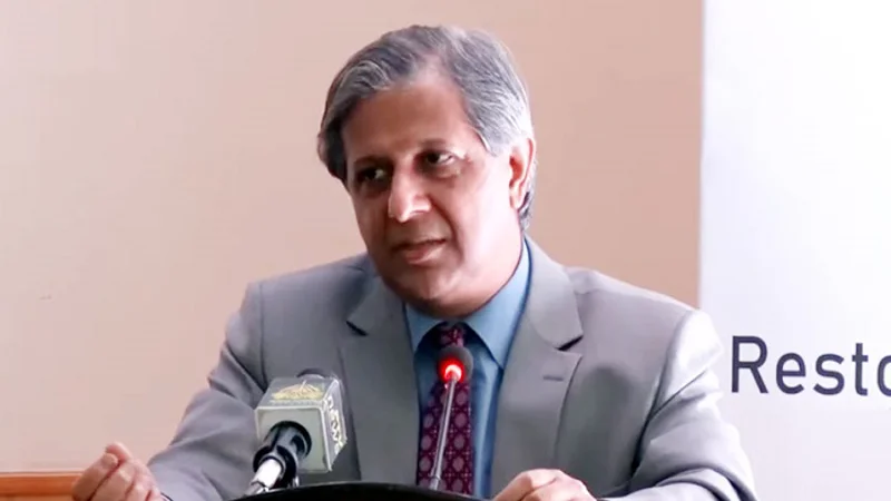 SC senior most judge will be Chief Justice of Pakistan under 18th Amendment, clarifies Tarar