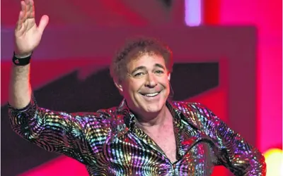 Who is Barry Williams? A Closer Look At American Actor