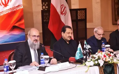 Pakistan, Iran agree to fast-track $10 billion free trade agreement talks