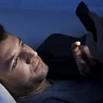 Health experts raise alarm over growing Nomophobia among youth