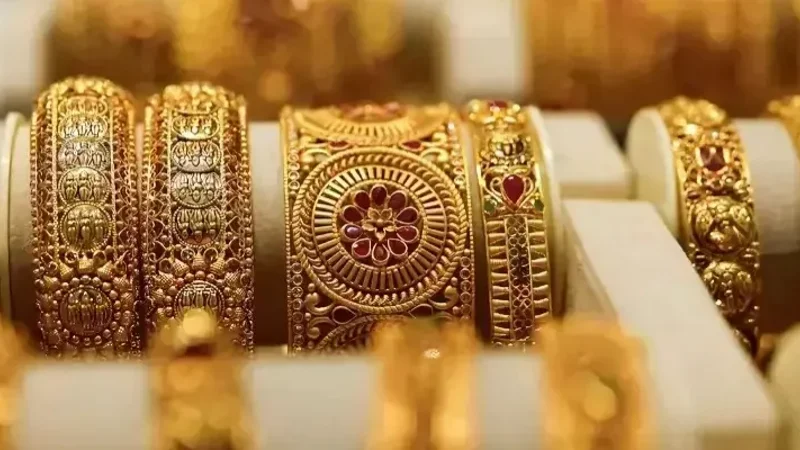 Gold rates soar