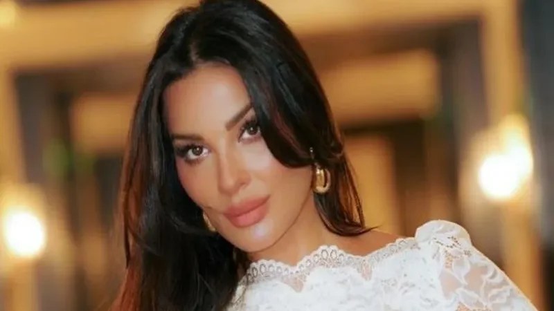 Daily makeup secrets behind a celebrity inspired glow