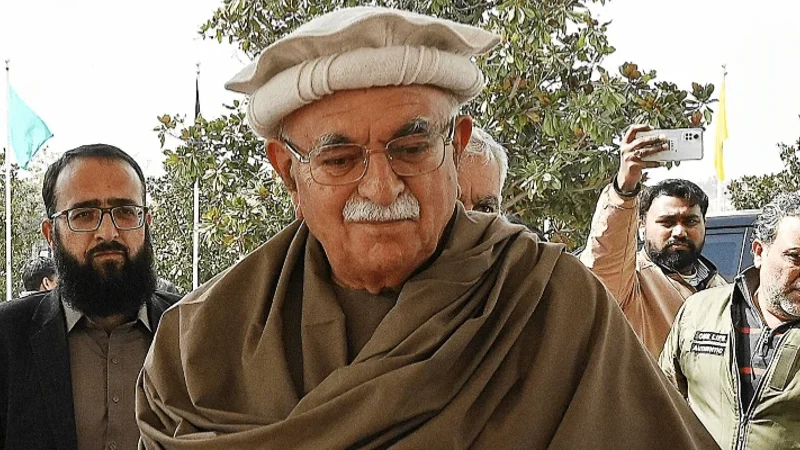 Mahmood Khan Achakzai