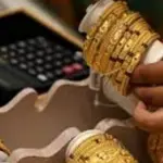 Gold hits historic high as prices exceed Rs500, 000 per tola