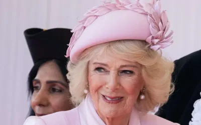 Queen Camilla marks 200 years of Scottish creativity