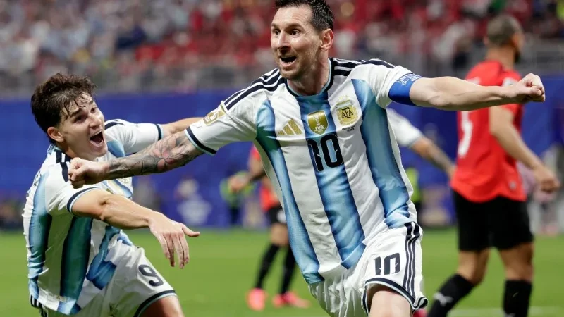 Messi saves