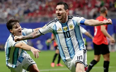 Messi saves Argentina in dramatic World Cup win over Egypt
