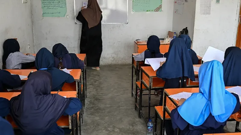 2.4m Afghan girls barred from secondary schools, UNESCO says - Afghan, Afghan Girls, Secondary Education, UNESCO