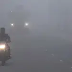 Relentless cold spell grips city as fog severely curtails visibility