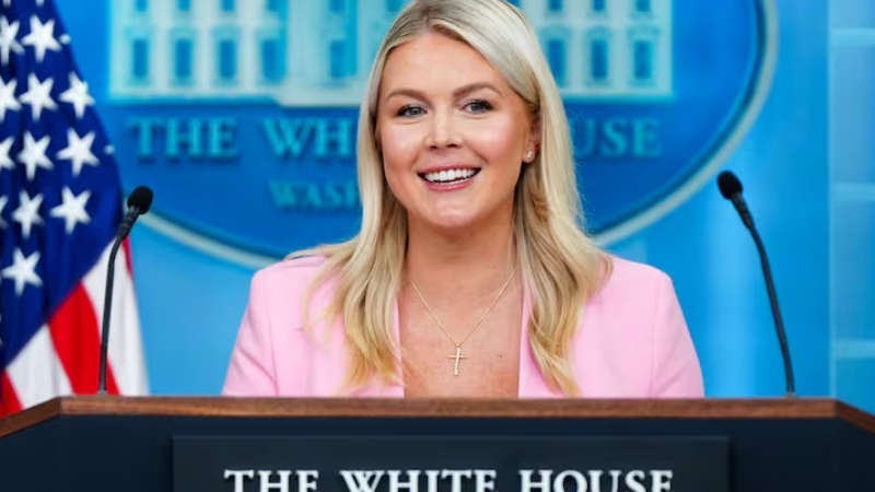 Karoline Leavitt to leave White House post