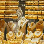 Gold hits record highs in local market