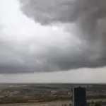 Western weather system enters country, light drizzle expected in city