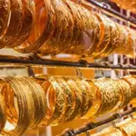 Gold prices climb further in Pakistan amid market pressure