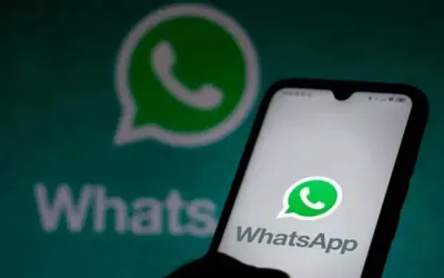 WhatsApp tests AI tool that flags scam chats on-device
