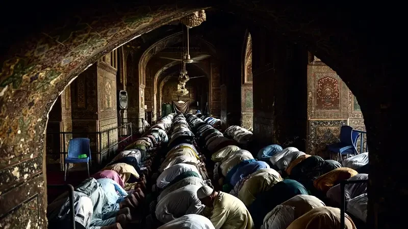 Ramadan 2026 calendar & timing for Karachi