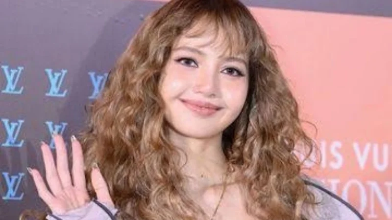 Lisa apologizes as BLACKPINK anniversary draws backlash