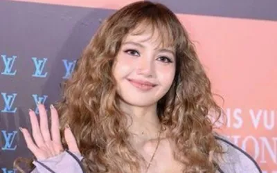 Lisa apologizes as BLACKPINK anniversary draws backlash