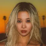 Caramel syrup beauty trend takes social media by storm