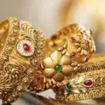 Gold prices surge in global and local markets