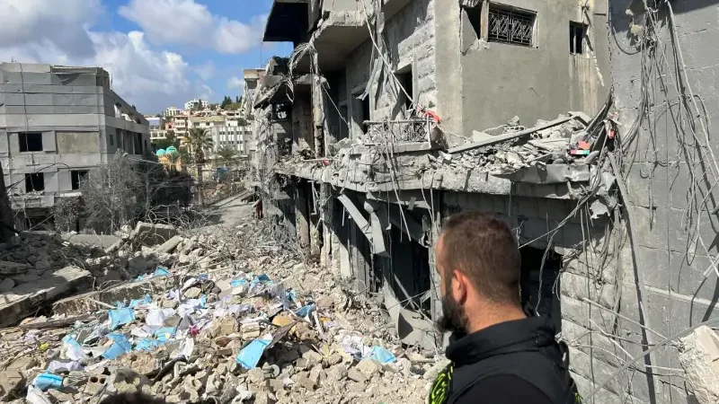 Israeli airstrikes on Lebanon kill 10, injure over 50