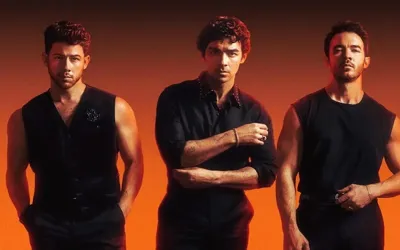 Jonas Brothers reignite ‘Burning Up’ era with 45-city tour