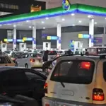 Federal govt considers weekly review of petroleum prices