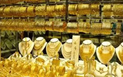 Gold, silver prices decline in global and local markets