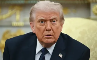 Trump renews call for global naval support in Strait of Hormuz