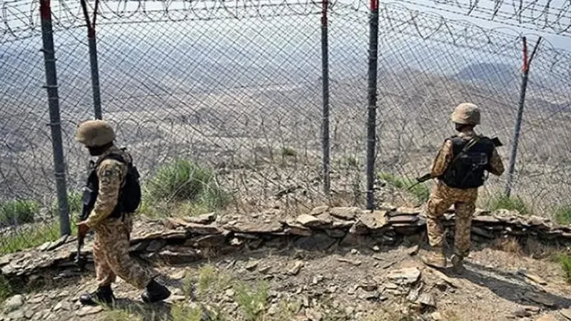 Pakistan temporarily