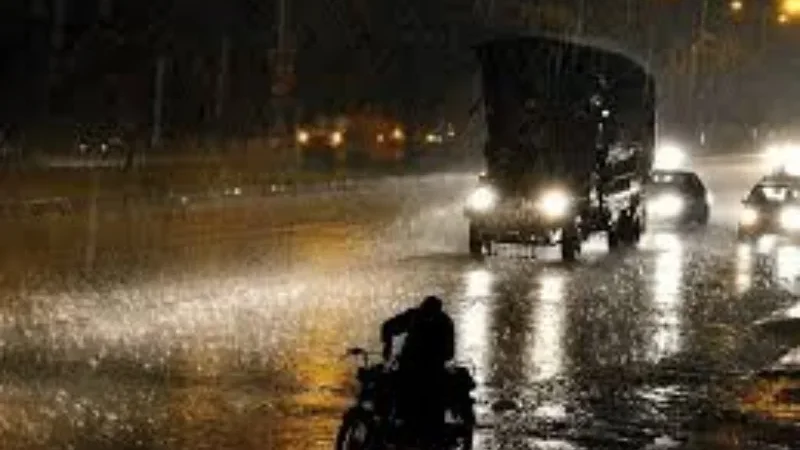 Karachi hit