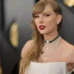 Taylor Swift delights fans with performance at intimate Grammys event