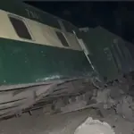 Tezgam derailment disrupts rail traffic in Lodhran after 11 hours