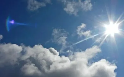 Clouds and sunshine battle for control as winds sweep across the city